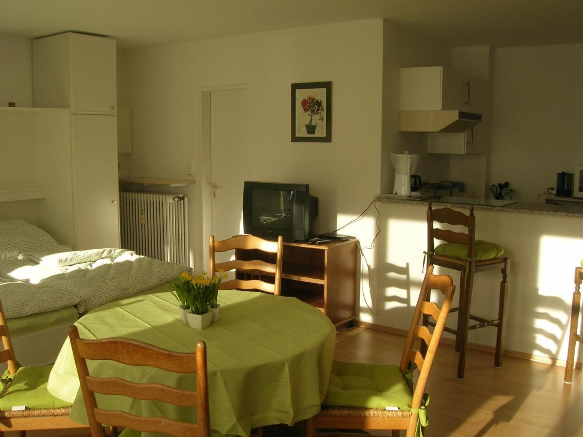 Ferienwohnung Andrea Kuehlein Zirndorf Bagian luar foto